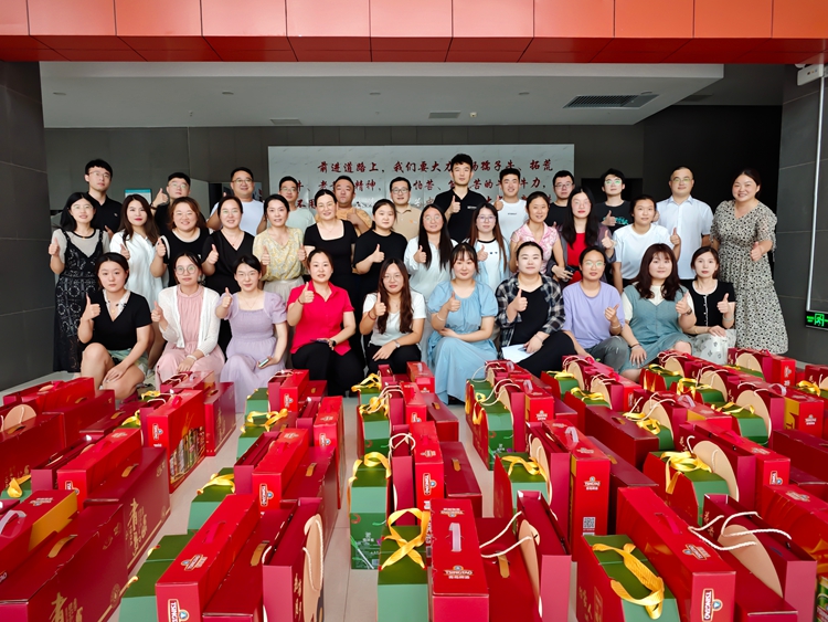 中秋情濃，禮暖人心—青島安捷能祝大家中秋快樂(lè)！